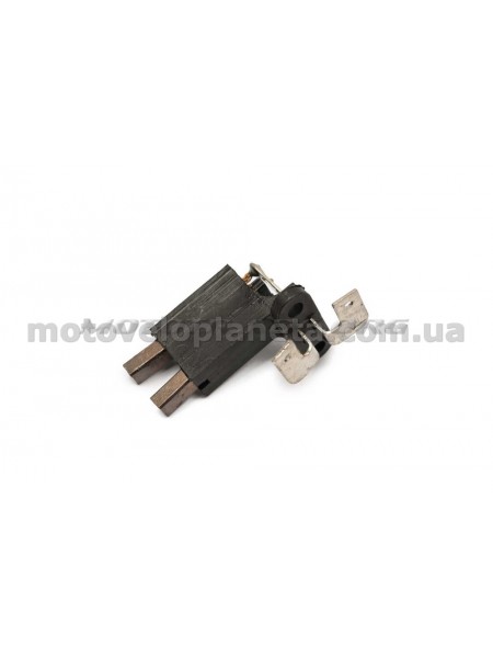 Щетки генератора ЯВА 12V (с щеткодержателем) SPARK (mod:A), шт Щетки генератора ЯВА 12V (с щеткодержателем) SPARK (mod:A), шт